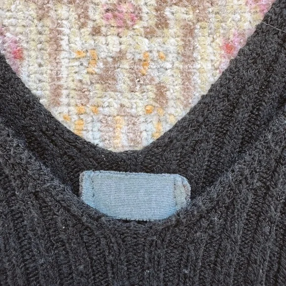 Brandy Melville, Black Rina Tank - Picture 3 of 3